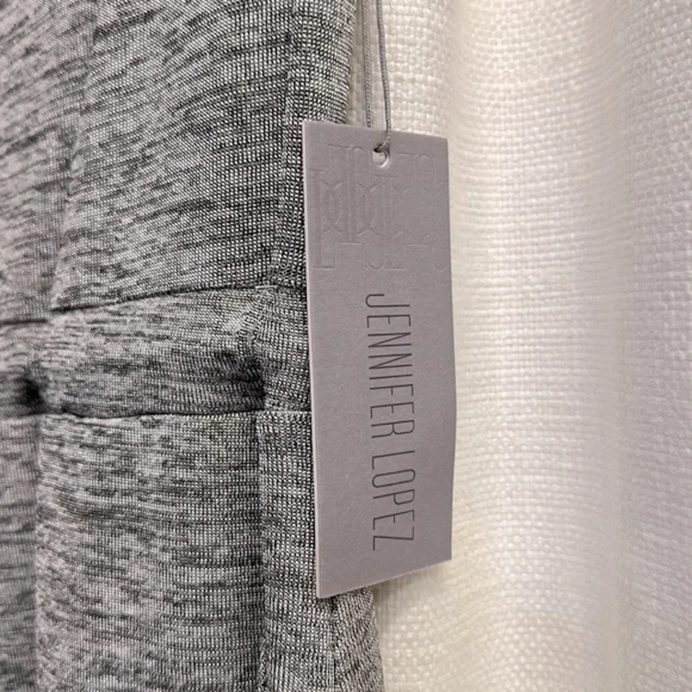 NWT Women’s Jennifer Lopez Metallic Sleeveless Silver Shimmer Dress Size Small - Picture 5 of 11